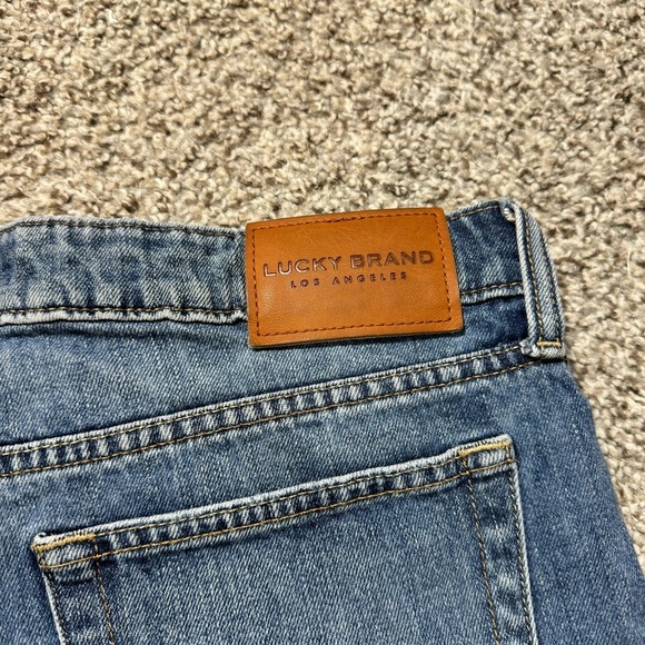 Lucky Brand The Cut Off Mid Rise Shorts Fray Hem Size 29/8 - Picture 5 of 5